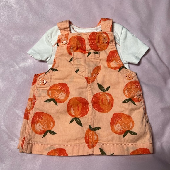 Feeling Peachy! 🍑 - Picture 6 of 9